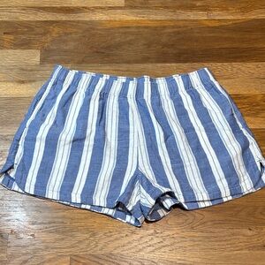 OLD NAVY 100% cotton pull on comfort waistband shorts